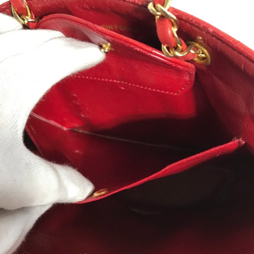 CHANEL Vintage Red Lambskin Leather Shoulder Bag - Picture 9 of 12